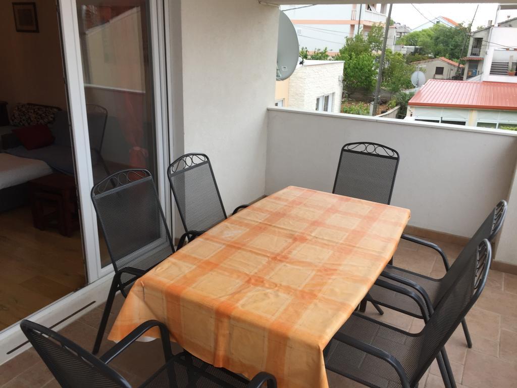 Apartment Jole Sibenik Exterior photo